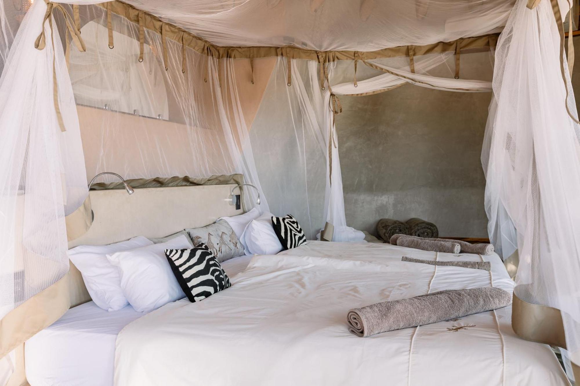 Kalahari Red Dunes Lodge Kalkrand Ngoại thất bức ảnh